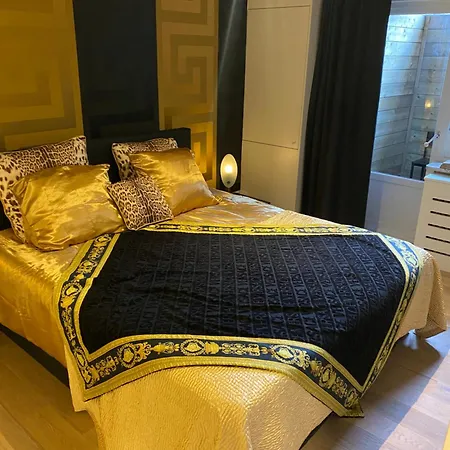 Centrum 2 أوستيند