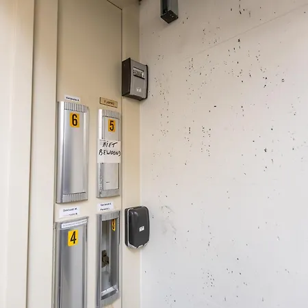 Centrum 2 * أوستيند