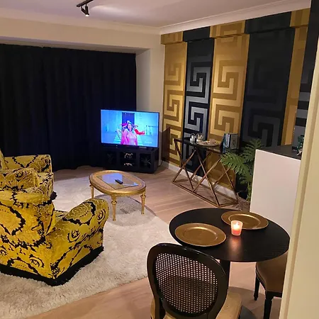 Appartement Centrum 2 *